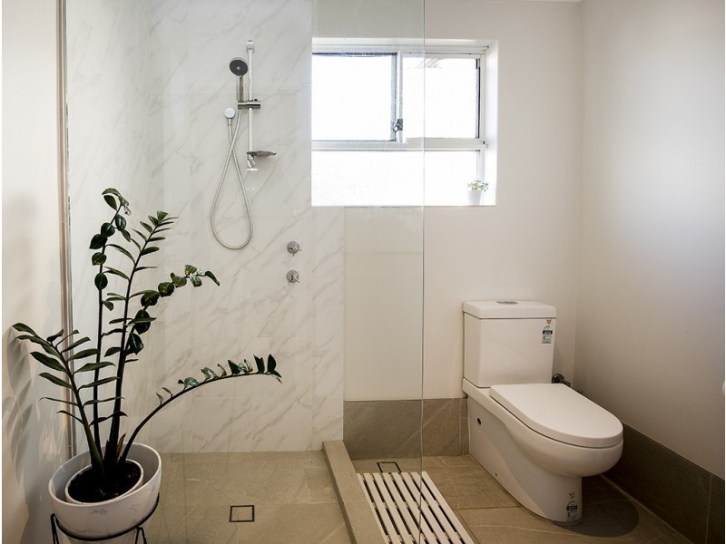 2/29 Pollard Street, Glendalough WA 6016