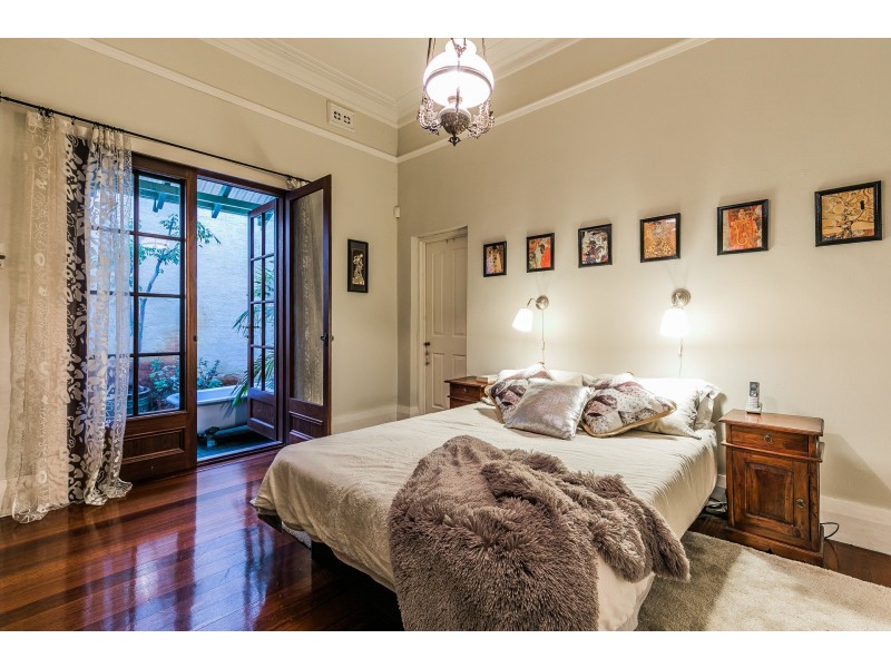 24 Subiaco Road, Subiaco WA 6008