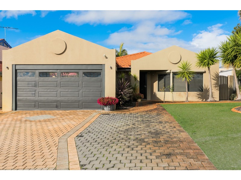 8 Longwood Mews, Landsdale WA 6065