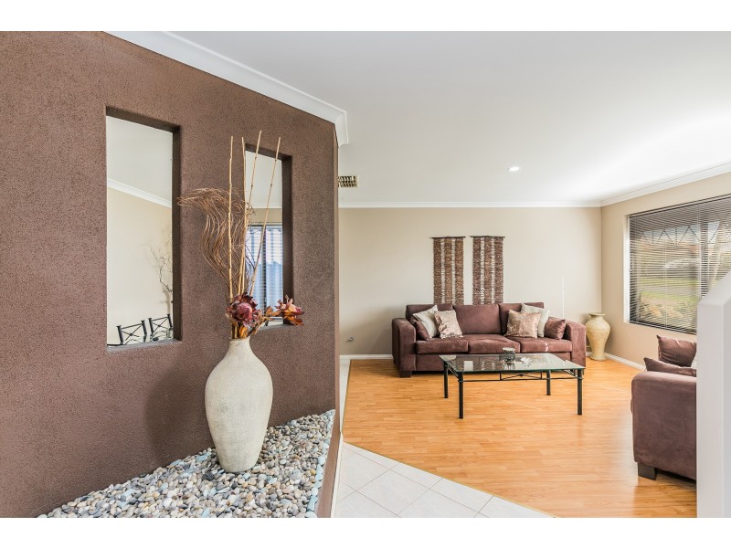 8 Longwood Mews, Landsdale WA 6065