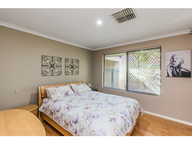 8 Longwood Mews, Landsdale WA 6065