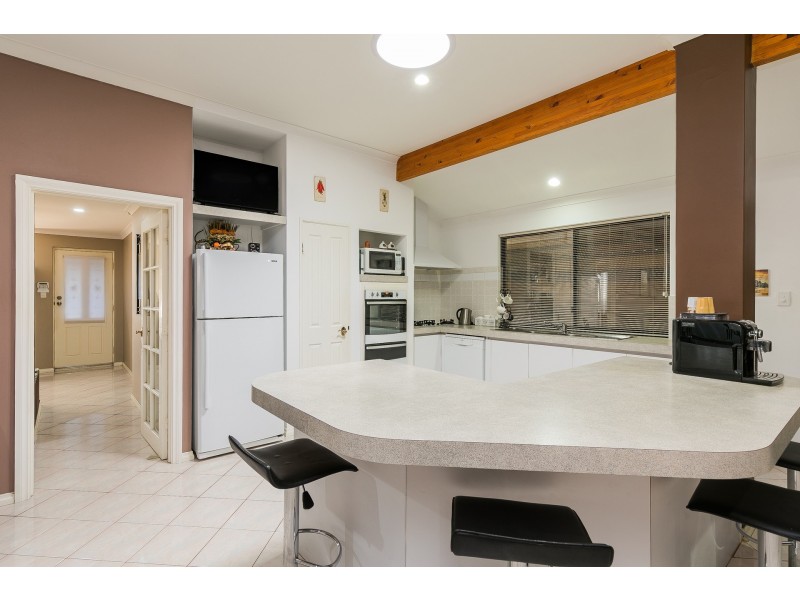 8 Longwood Mews, Landsdale WA 6065