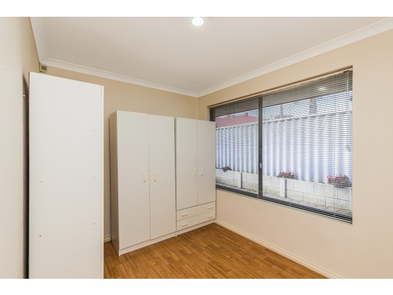 8 Longwood Mews, Landsdale WA 6065