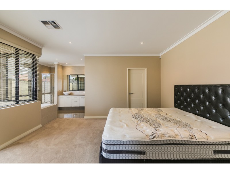 53 Ida Street, Bassendean WA 6054