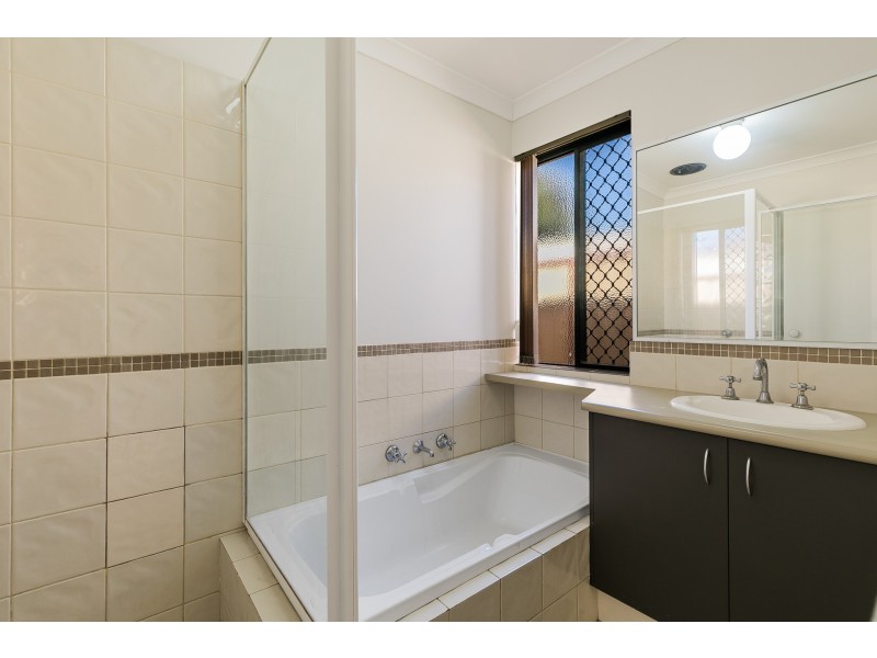 35D Vermont Street, Nollamara WA 6061