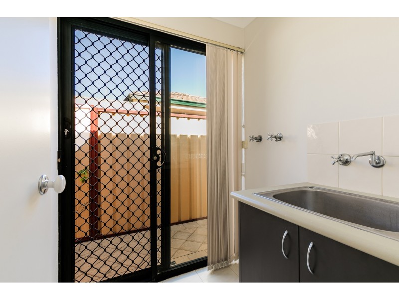 35D Vermont Street, Nollamara WA 6061