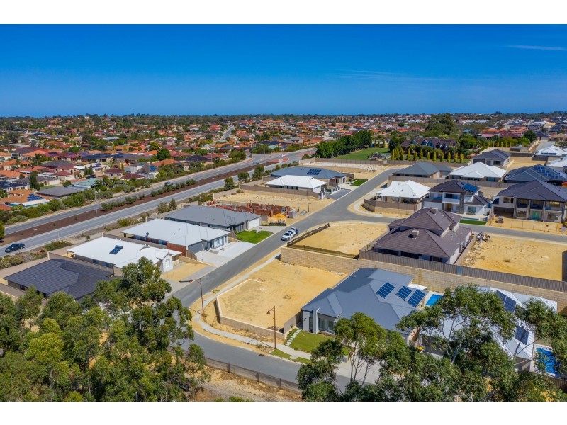 21 Gallica Way, Landsdale WA 6065