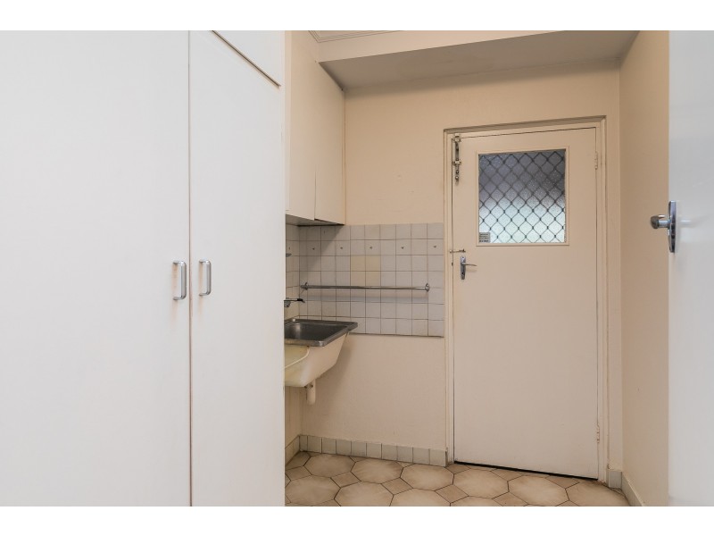 15 Davena Street, Dianella WA 6059