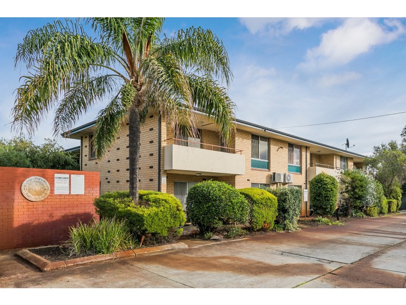 36/29 Heard Way, Glendalough WA 6016