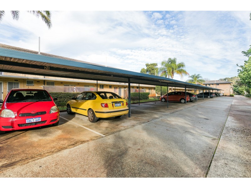 36/29 Heard Way, Glendalough WA 6016