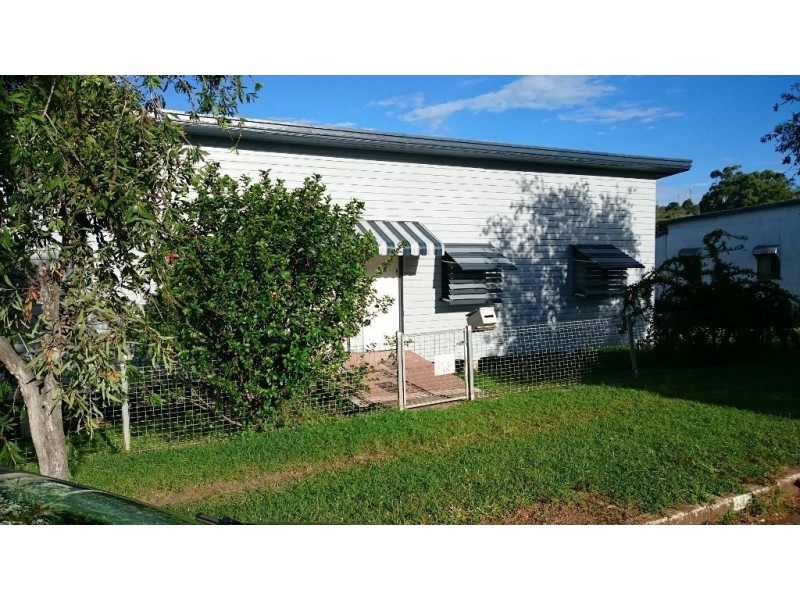 2/133 East Street, Mount Morgan QLD 4714