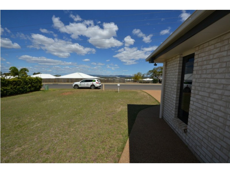103 Lucas Street, Gracemere QLD 4702