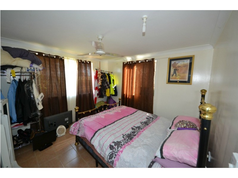 3 Peters Street, Gracemere QLD 4702