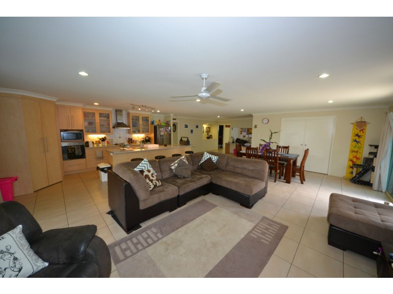 6 Mamalis Street, Gracemere QLD 4702