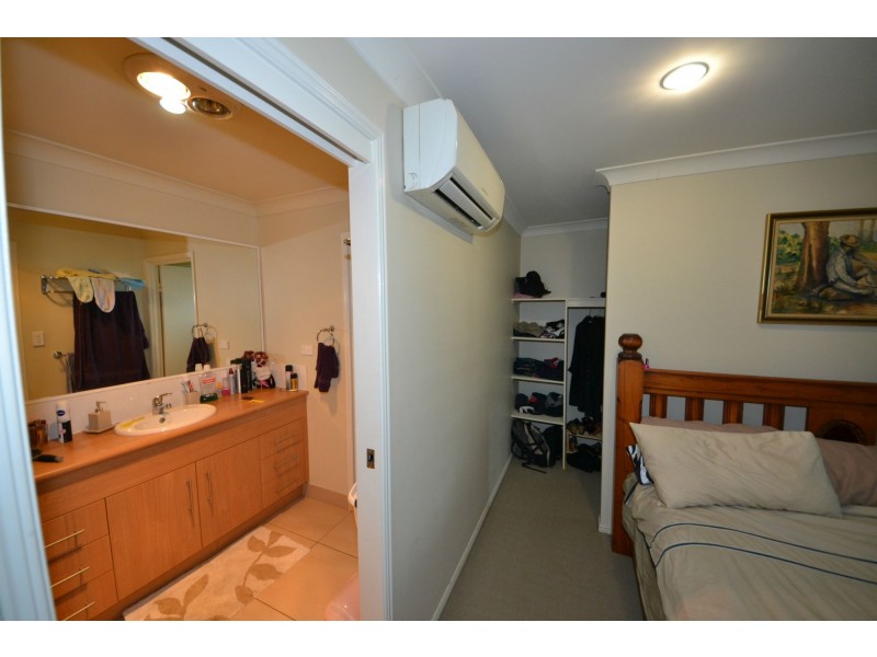 6 Mamalis Street, Gracemere QLD 4702