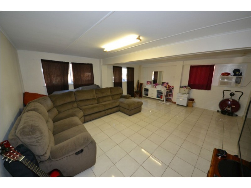 15 Reservoir Street, Gracemere QLD 4702