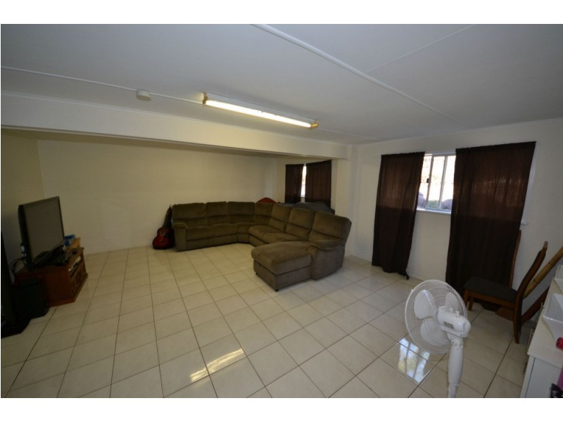 15 Reservoir Street, Gracemere QLD 4702