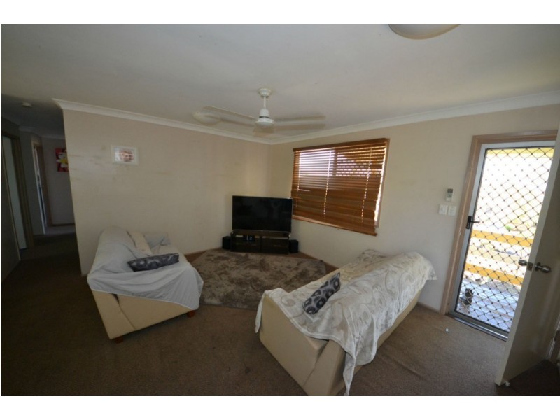 15 Reservoir Street, Gracemere QLD 4702