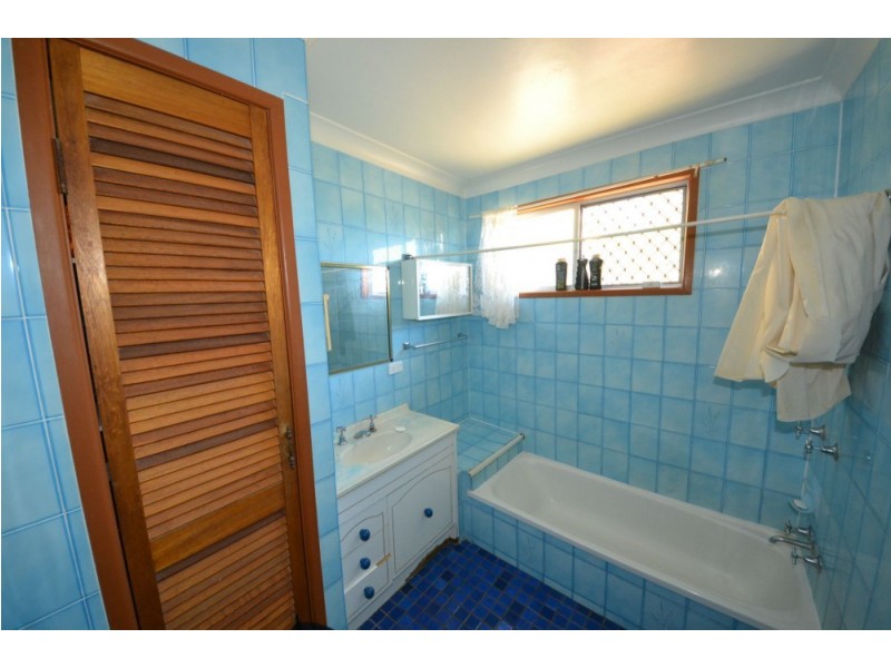 15 Reservoir Street, Gracemere QLD 4702