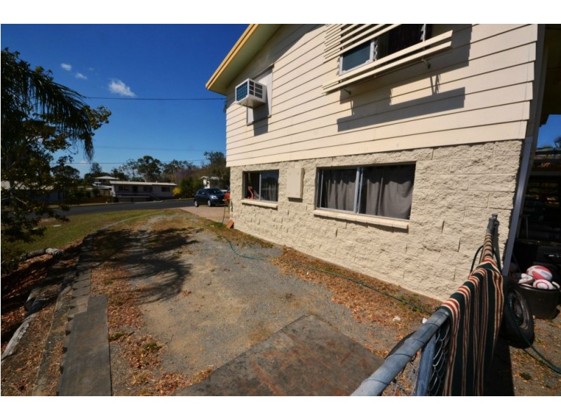 15 Reservoir Street, Gracemere QLD 4702