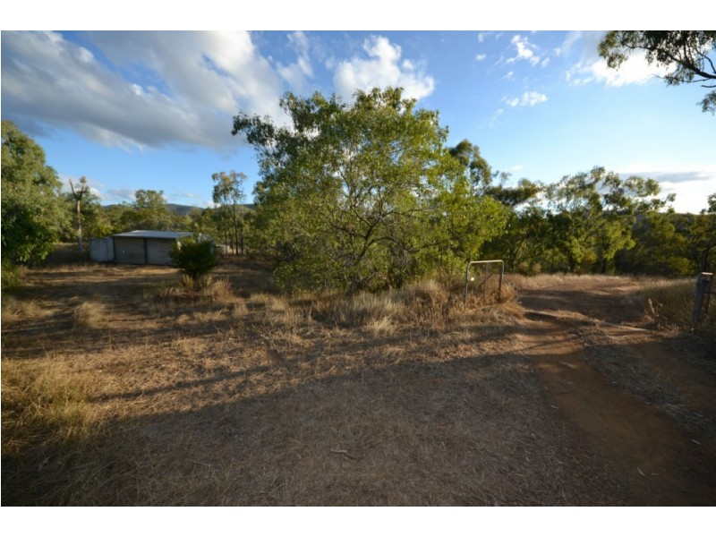 542 Aremby Street, Bouldercombe QLD 4702