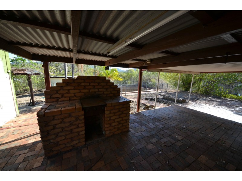 542 Aremby Road, Bouldercombe QLD 4702