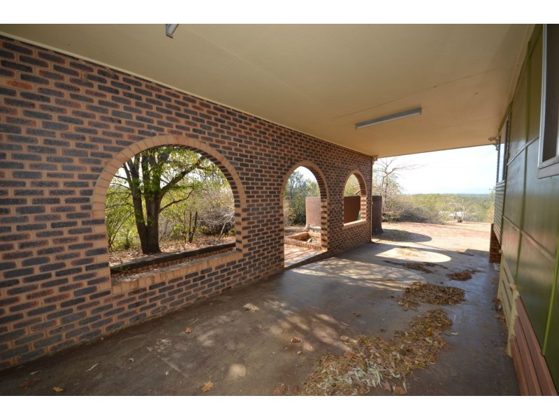 542 Aremby Road, Bouldercombe QLD 4702