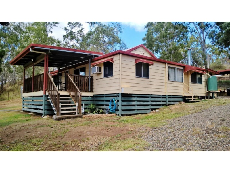 38 Coronation Drive, Mount Morgan QLD 4714