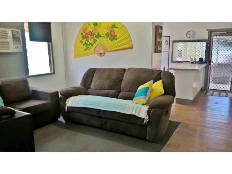 38 Coronation Drive, Mount Morgan QLD 4714