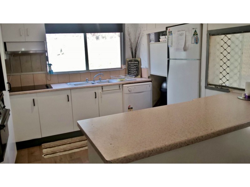 38 Coronation Drive, Mount Morgan QLD 4714