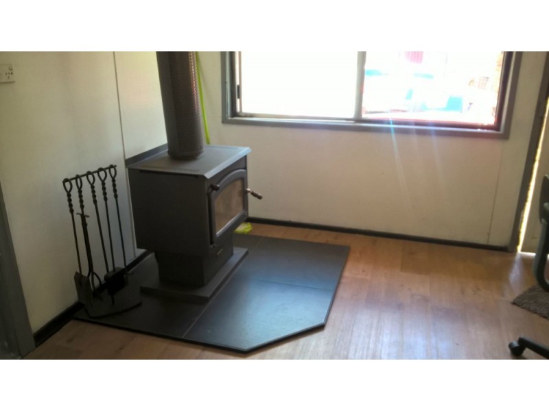 38 Coronation Drive, Mount Morgan QLD 4714