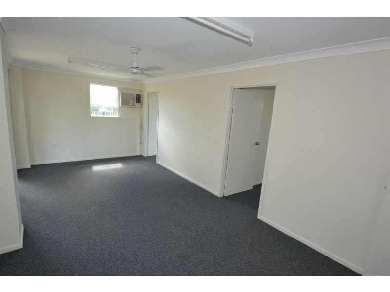 10 Banksia Court, Gracemere QLD 4702