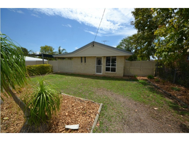 9 Buxton Drive, Gracemere QLD 4702