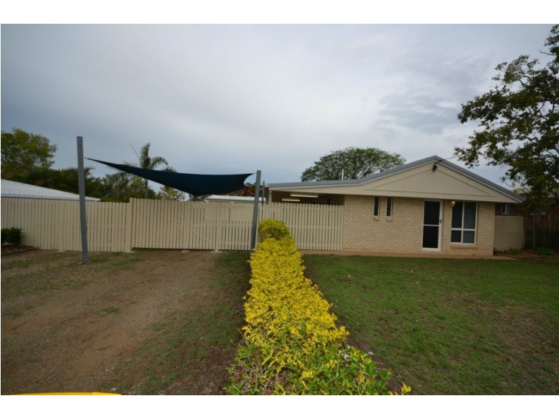 9 Buxton Drive, Gracemere QLD 4702