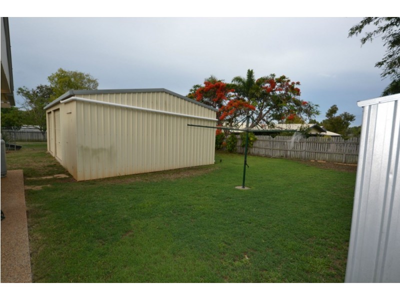 9 Buxton Drive, Gracemere QLD 4702