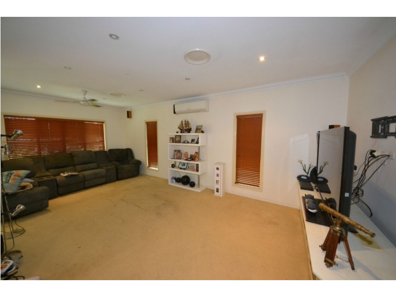 134 Foster Street, Gracemere QLD 4702