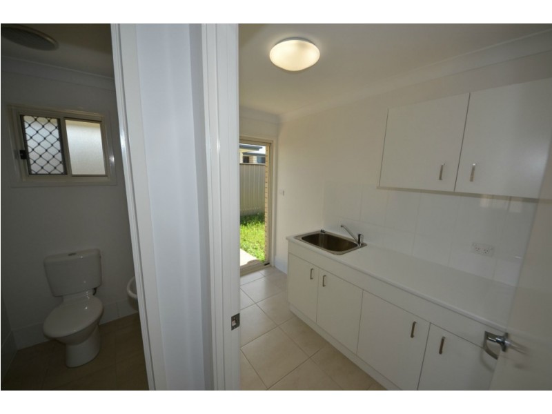 3 Premier Court, Gracemere QLD 4702