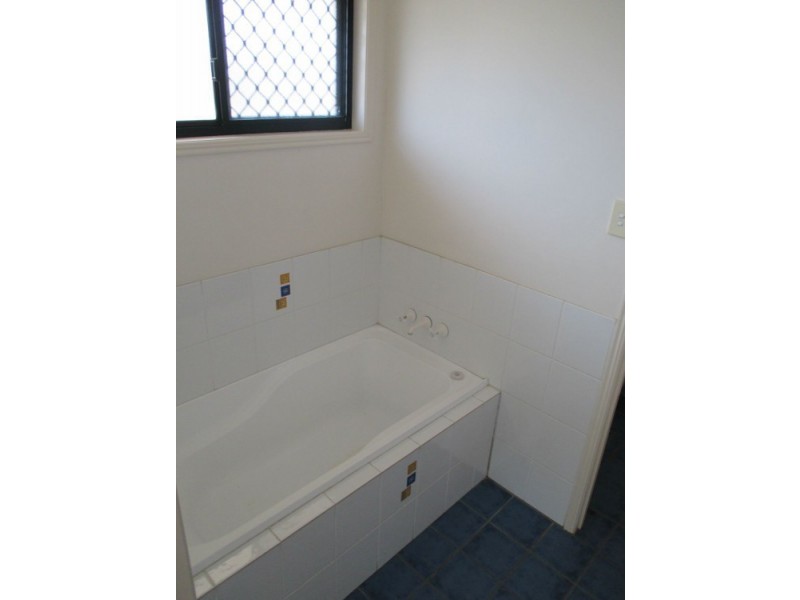 19 Ranger Street, Gracemere QLD 4702