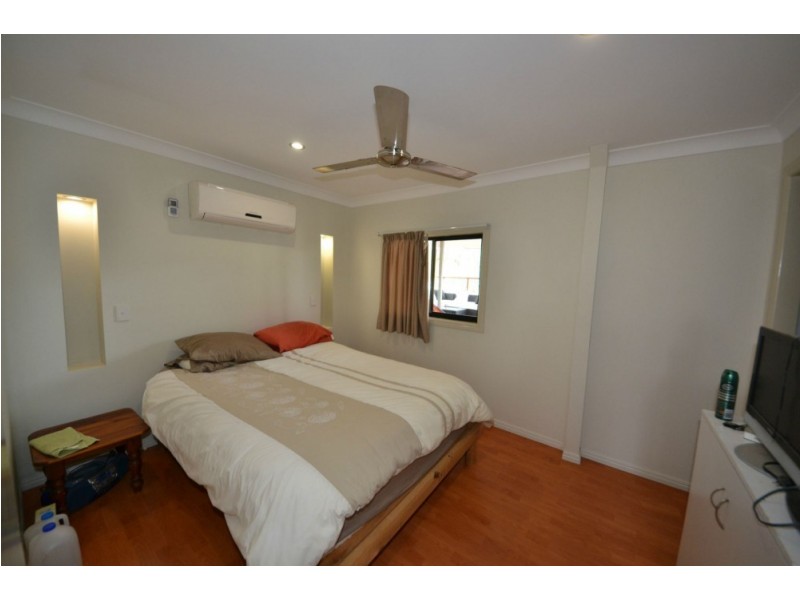 12 Oleander Street, Bouldercombe QLD 4702