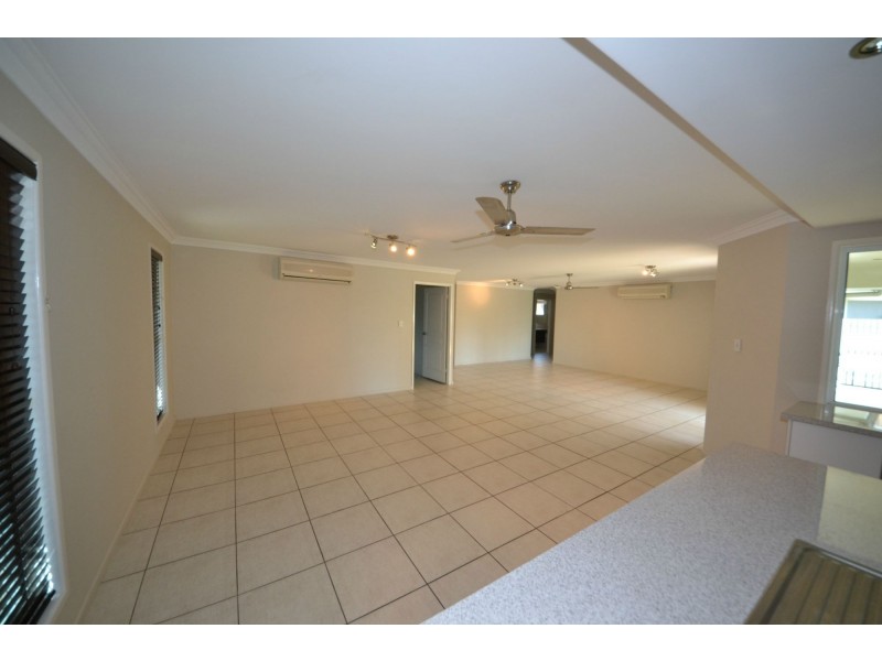 64 Corella Drive, Gracemere QLD 4702