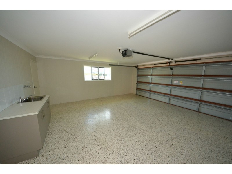 64 Corella Drive, Gracemere QLD 4702