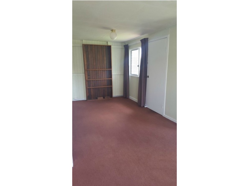 26 River Street, Mount Morgan QLD 4714