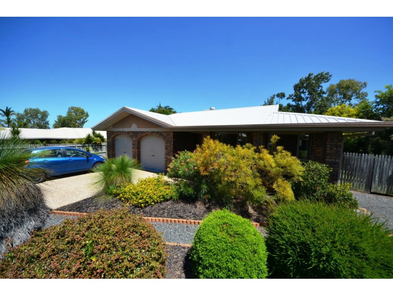 11 Blyth Avenue, Gracemere QLD 4702