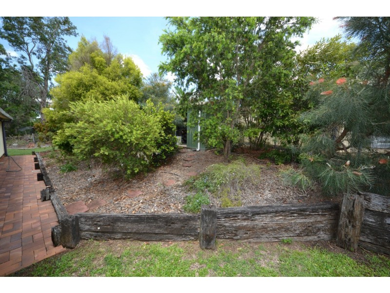 11 Blyth Avenue, Gracemere QLD 4702