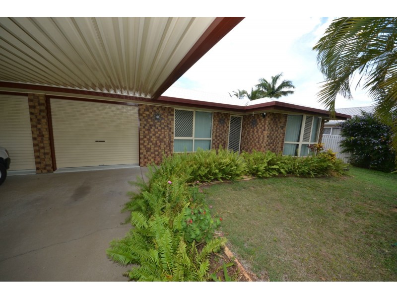 16 Deakin Close, Gracemere QLD 4702