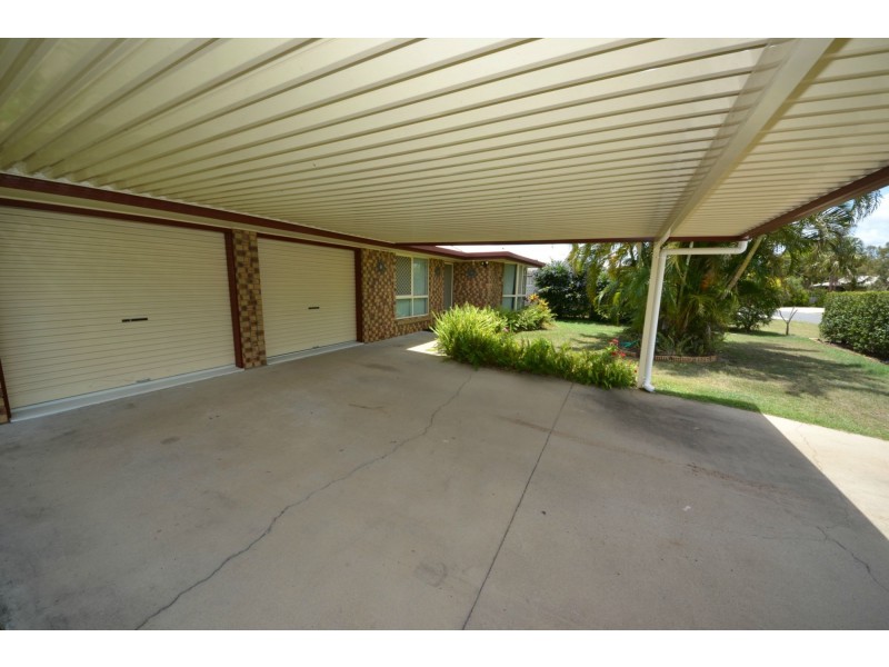 16 Deakin Close, Gracemere QLD 4702