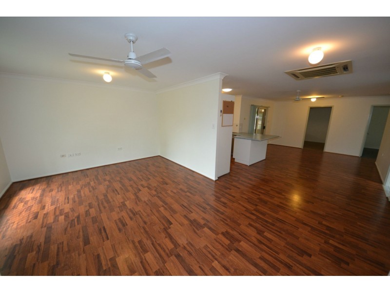 16 Deakin Close, Gracemere QLD 4702