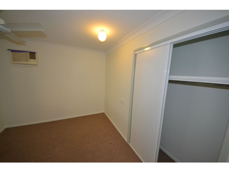 16 Deakin Close, Gracemere QLD 4702