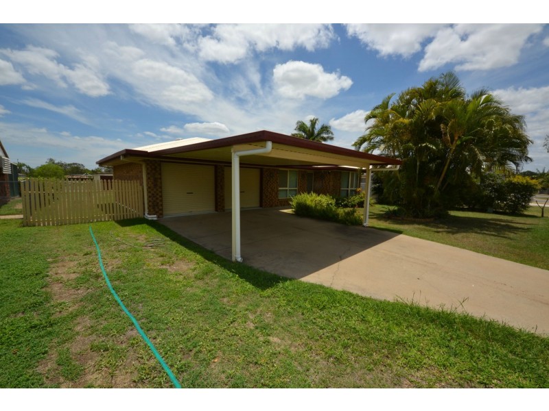 16 Deakin Close, Gracemere QLD 4702