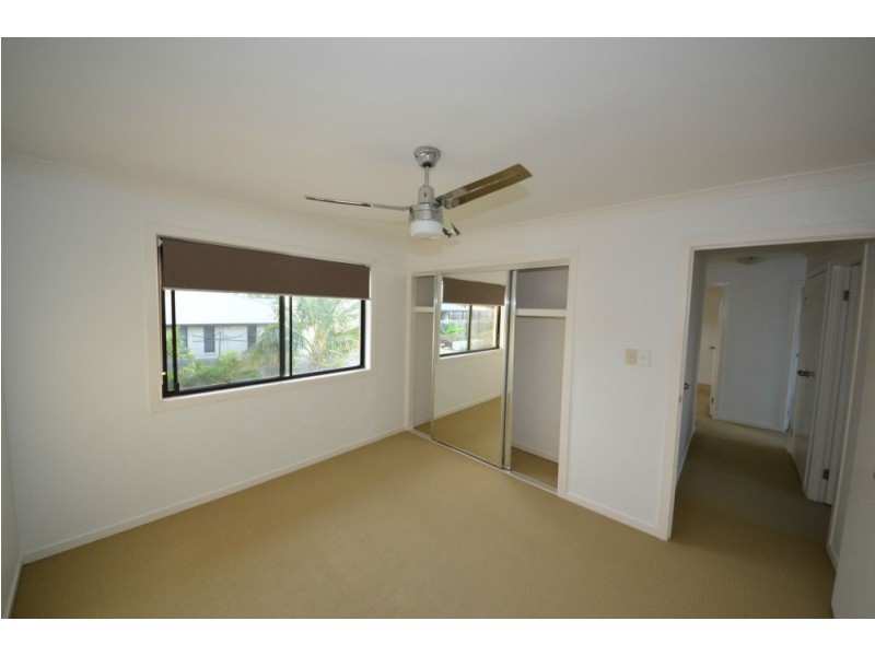 16 John Oxley Drive, Gracemere QLD 4702